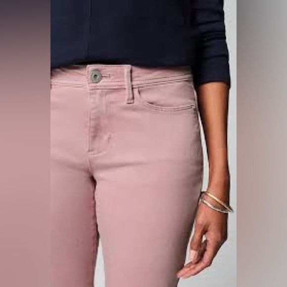 J. Jill Denim Authentic Fit Cropped Jeans in Light Pink size 6 - Picture 3 of 13
